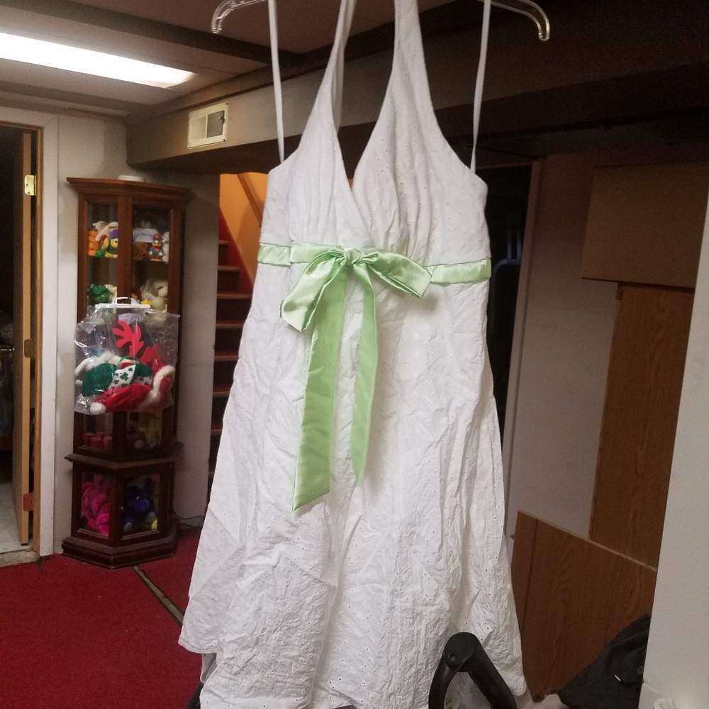 Halter daisy lace dress